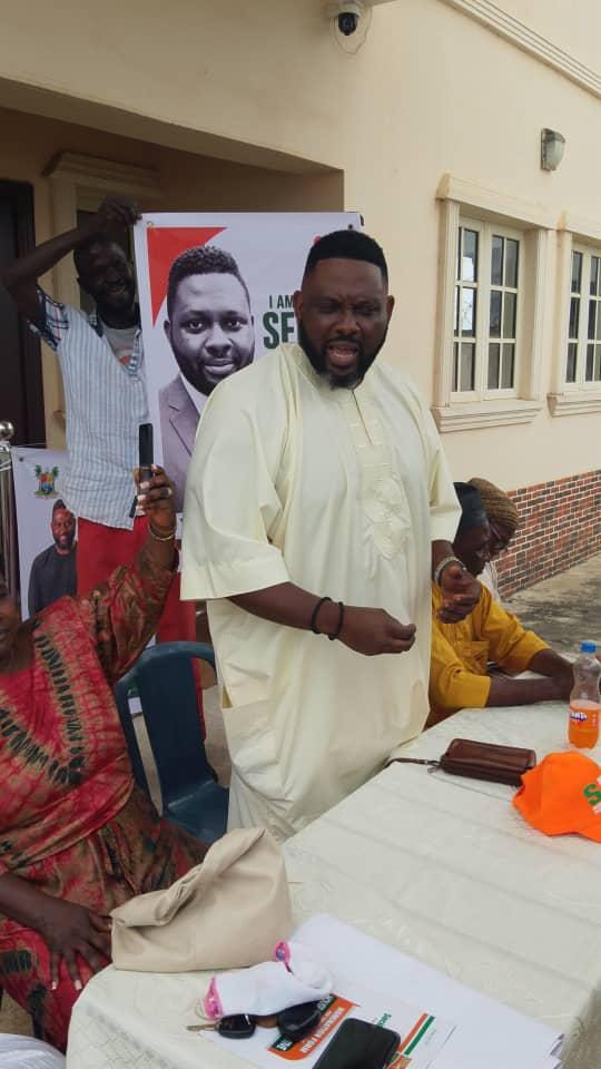 Yindy addressing constituents at a community gathering